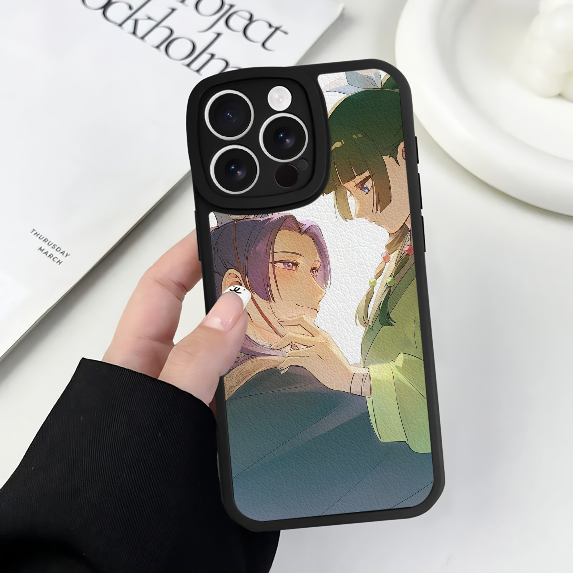 （画像用） 薬屋のひとりごと The Apothecary Diaries 【iPhone 16シリーズ対応】シリコンスマホケース（レザー調） 材質：シリコン